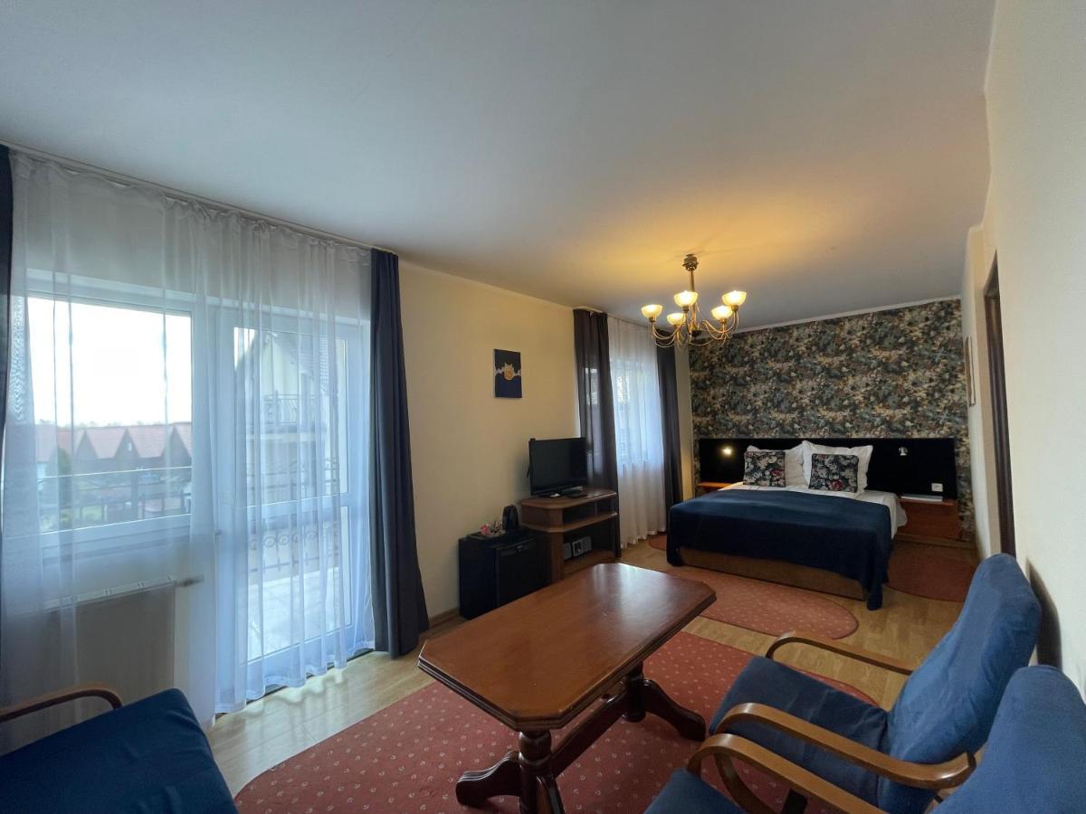 Golabek Leba Hotell Eksteriør bilde