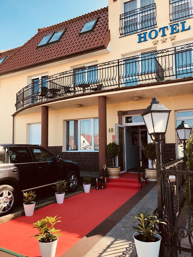 Golabek Leba Hotell Eksteriør bilde