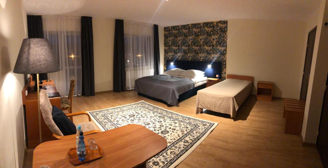 Golabek Leba Hotell Eksteriør bilde